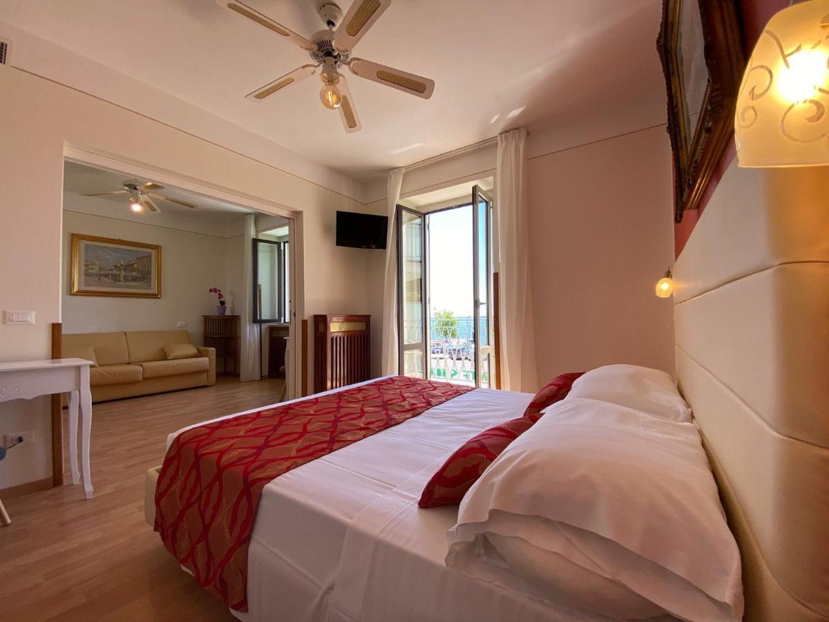 Suite mit Balkon und Seeblick